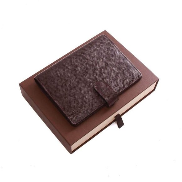 Authentic Louis Vuitton Agenda Functionnel MM Taiga leather - Picture 1 of 10